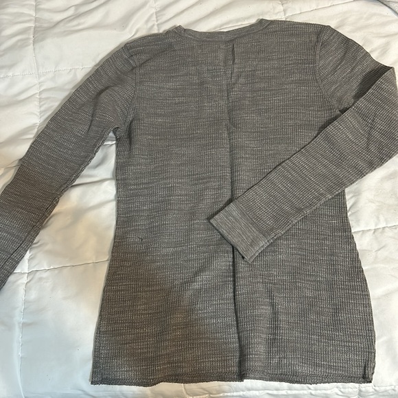 fruit of the loom cotton grey long sleeve shirt, size S (4-6) - Picture 2 of 3